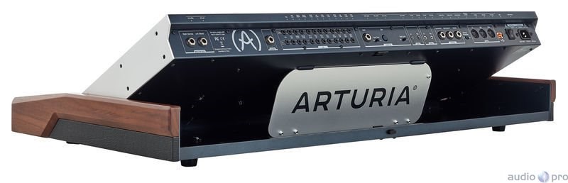 Arturia MatrixBrute