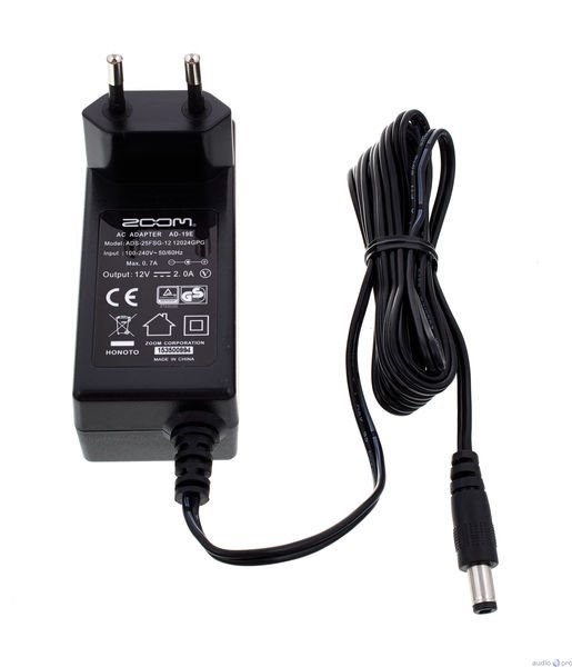 Zoom AD-19